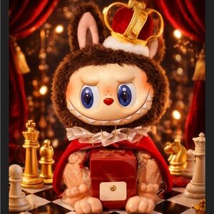 POP MART “Let’s Checkmate” Figure Plush Doll Crown King Designer Toy NIB